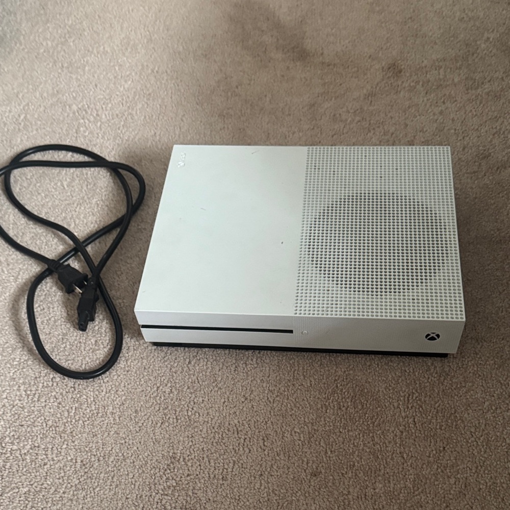 Xbox White Gaming Console